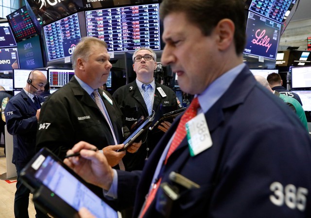 How major U.S. stock indexes fared Monday