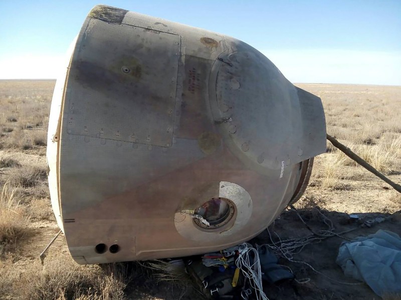A view shows the Soyuz capsule transporting U.S. astronaut Hague and Russian cosmonaut Ovchinin after it made an emergency landing near Zhezkazgan