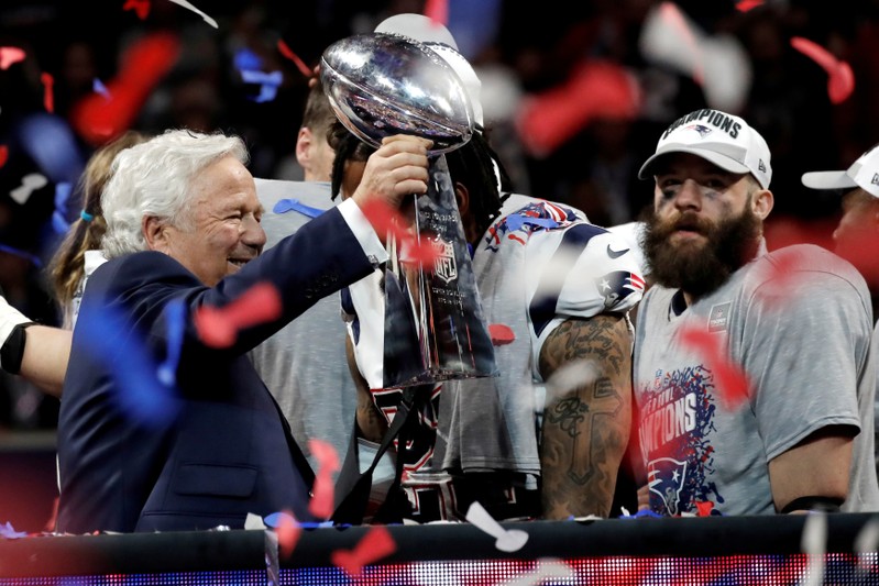 Patriots owner Robert Kraft gets plea-deal offer in prostitution case Patriots owner Robert Kraft gets plea-deal offer in prostitution case