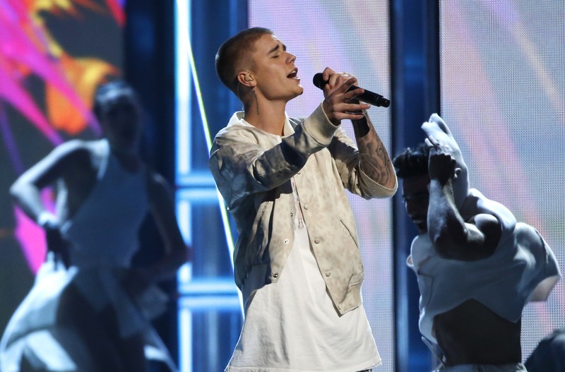FILE PHOTO - Justin Bieber performs a medley of songs at the 2016 Billboard Awards in Las Vegas