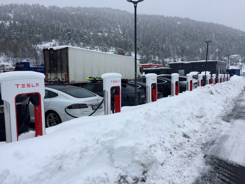 In a first, electric cars outsell traditional ones in Norway