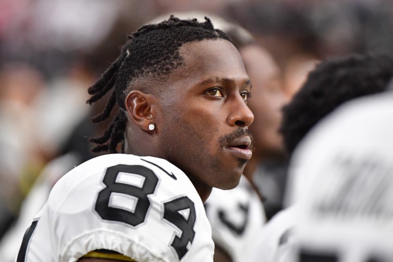 FILE PHOTO: NFL: Preseason-Oakland Raiders at Arizona Cardinals