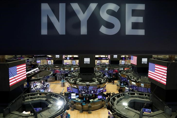 Dow drops more than 900 points, ending worst week since 2008