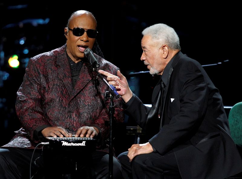 FILE PHOTO: Wonder performs with inductee Withers during the 2015 Rock and Roll Hall of Fame Induction Ceremony in Cleveland