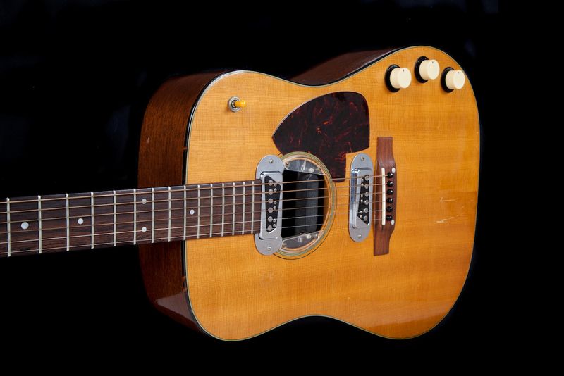 Kurt Cobain's Iconic MTV Unplugged Guitar