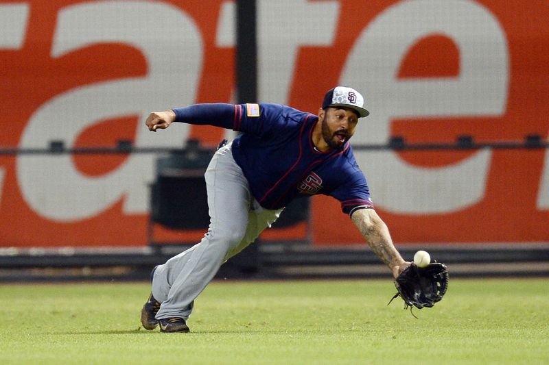 poMLB: San Diego Padres at Arizona Diamondbacks