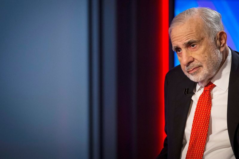 FILE PHOTO: Billionaire activist-investor Carl Icahn gives an interview on FOX Business Network's Neil Cavuto show in New York