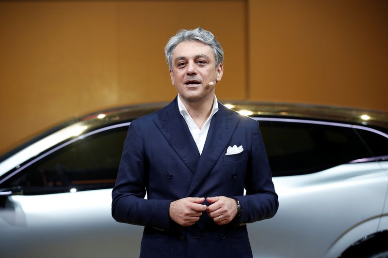 Renault updates its electric strategy