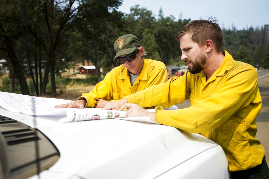 California wildfire grows near Yosemite National Park California wildfire grows near Yosemite National Park
