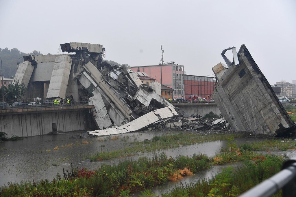 'Dozens Of Deaths' As Motorway Bridge Collapses In Italian City Of Genoa 'Dozens Of Deaths' As Motorway Bridge Collapses In Italian City Of Genoa