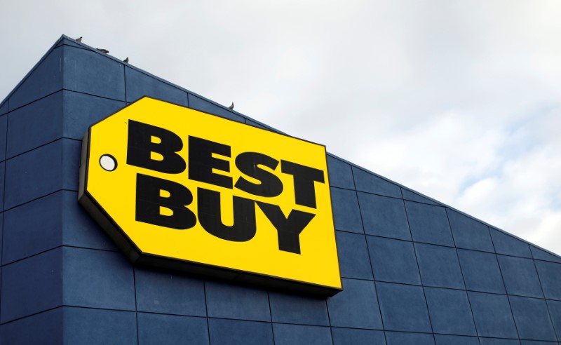 The sign of a Best Buy store in Pasadena