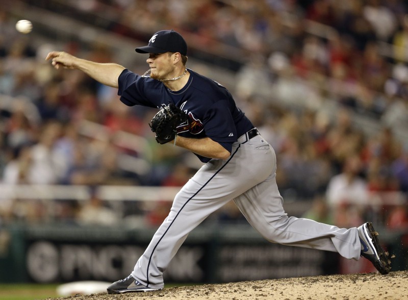 FILE PHOTO: Atlanta Braves relief pitcher Kimbrel throws in Washington